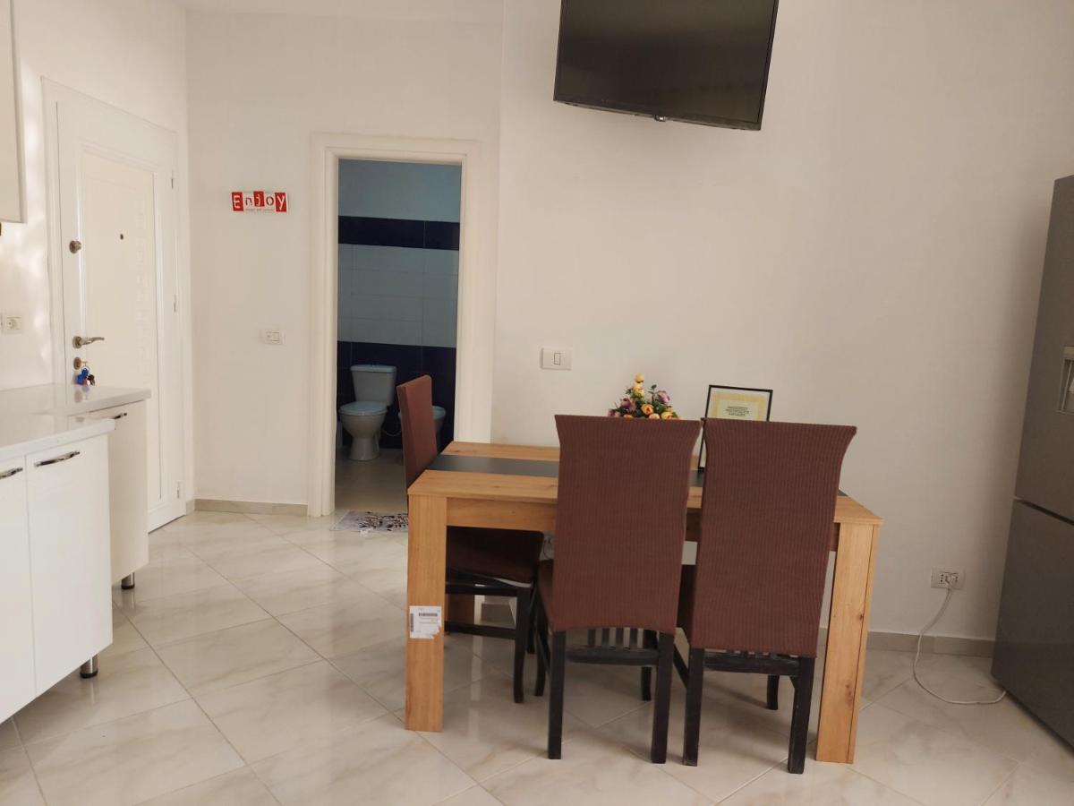 Bral Apartment 7 - Two-Bedroom With Seaview Durres Exterior photo