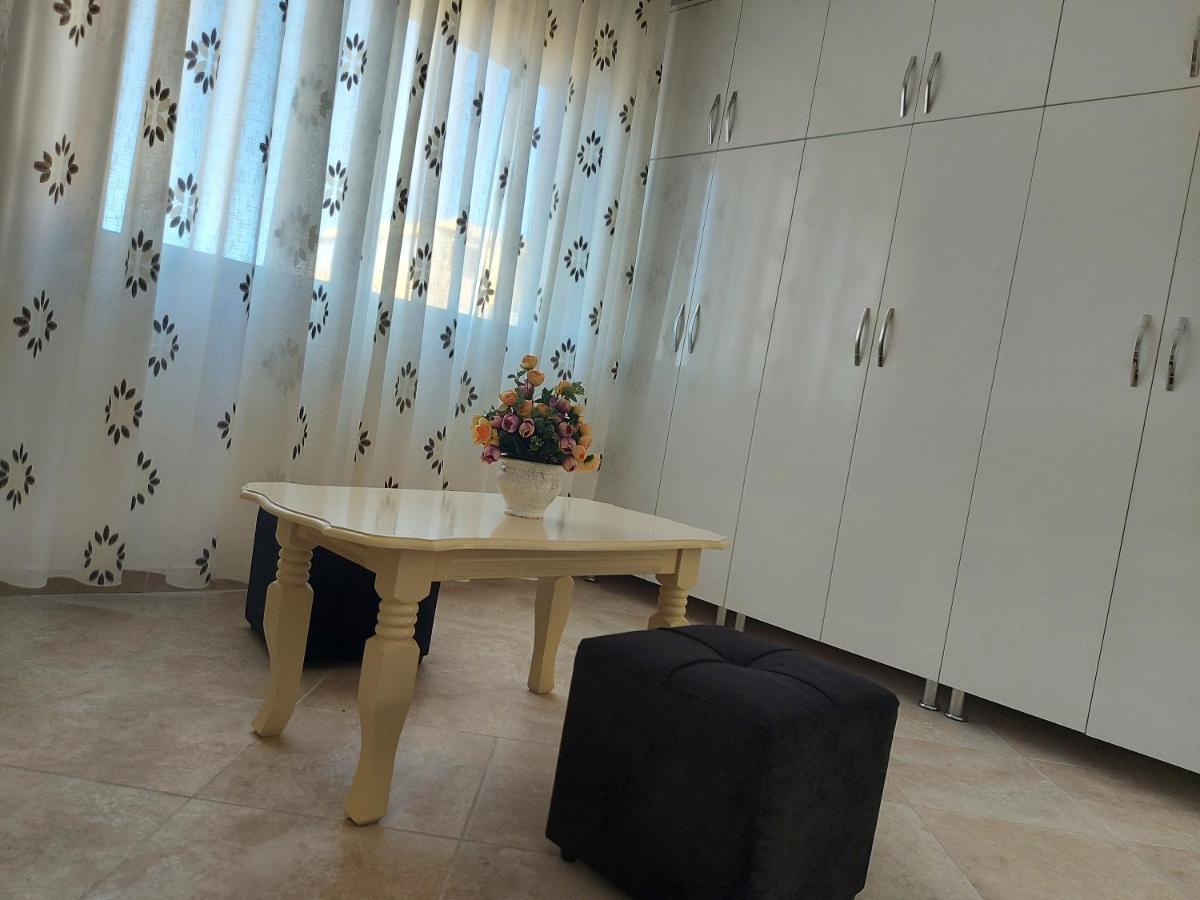 Bral Apartment 7 - Two-Bedroom With Seaview Durres Exterior photo